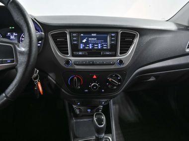 Hyundai Solaris 2021 года, 105 994 км - вид 11