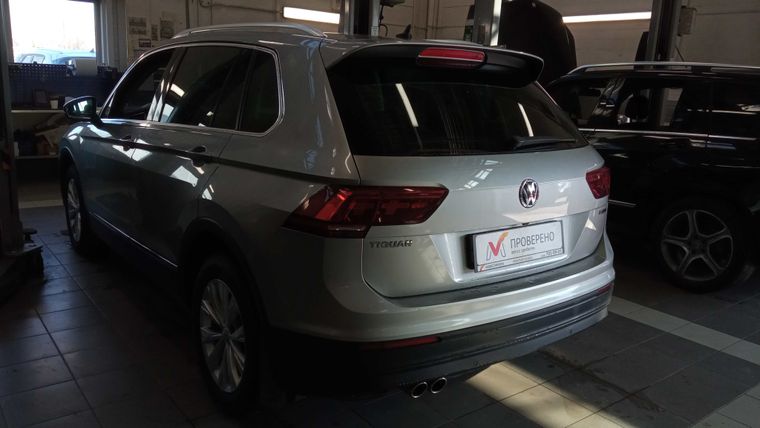 Volkswagen Tiguan 2017 года, 148 050 км - вид 4