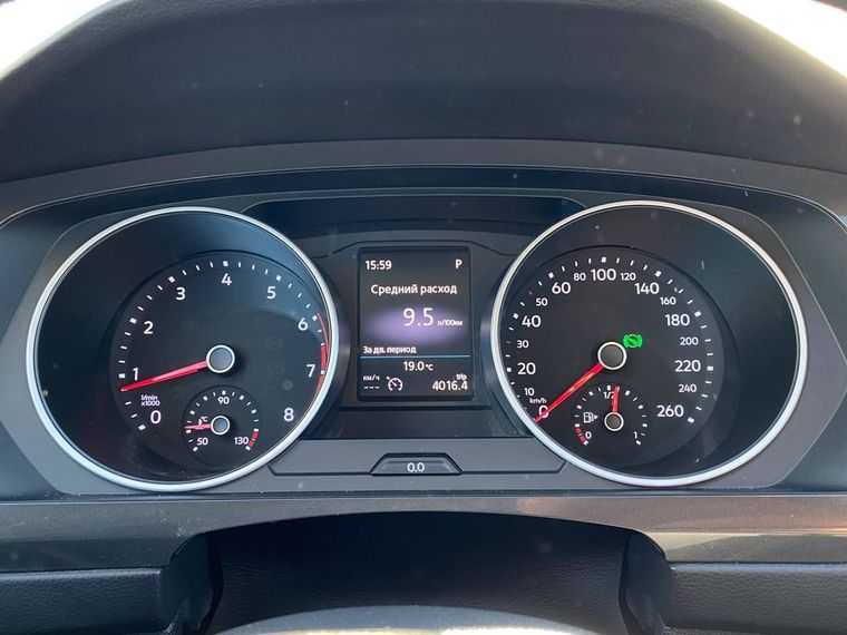 Volkswagen Tiguan 2017 года, 148 050 км - вид 8