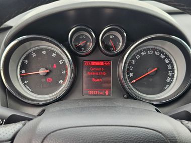 Opel Astra GTC 2013 года, 120 115 км - вид 7