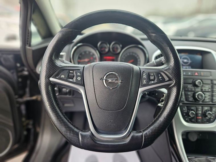 Opel Astra GTC 2013 года, 120 115 км - вид 8
