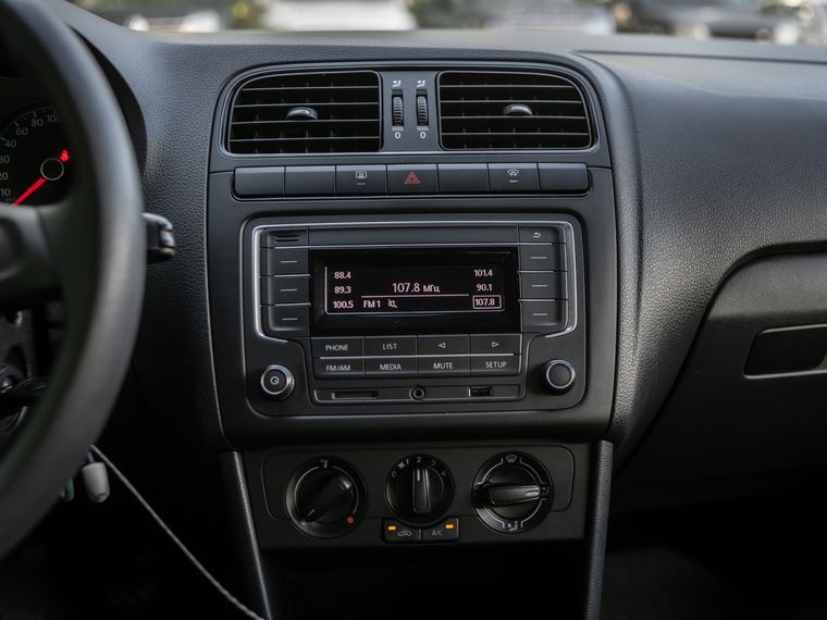 Volkswagen Polo 2017 года, 127 042 км - вид 7