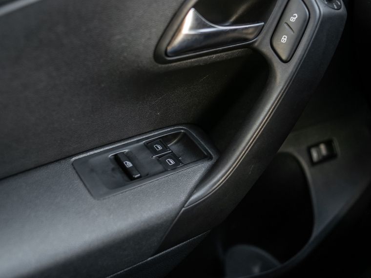 Volkswagen Polo 2017 года, 127 042 км - вид 10