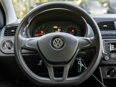 Volkswagen Polo 2017 года, 127 042 км - вид 6