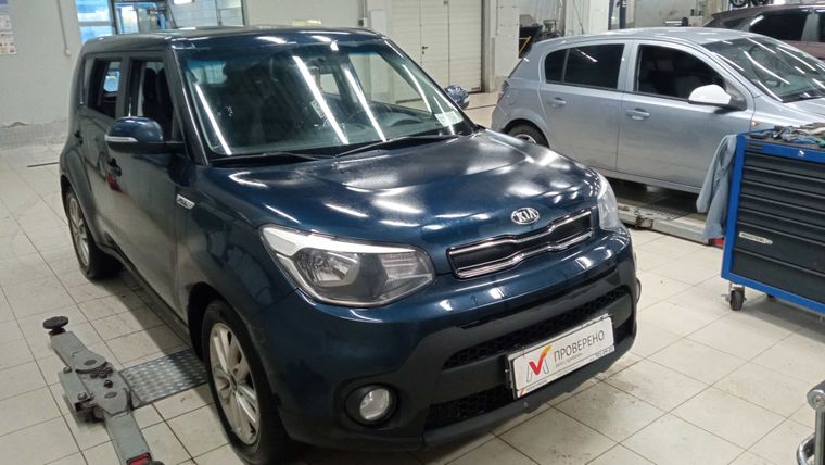 KIA Soul 2018 года, 115 251 км - вид 3