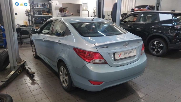 Hyundai Solaris 2012 года, 166 739 км - вид 4