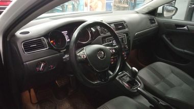 Volkswagen Jetta 2016 года, 187 968 км - вид 5
