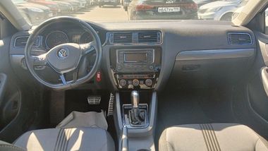 Volkswagen Jetta 2016 года, 187 968 км - вид 7