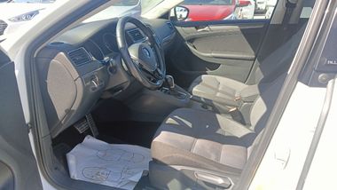 Volkswagen Jetta 2016 года, 187 968 км - вид 15