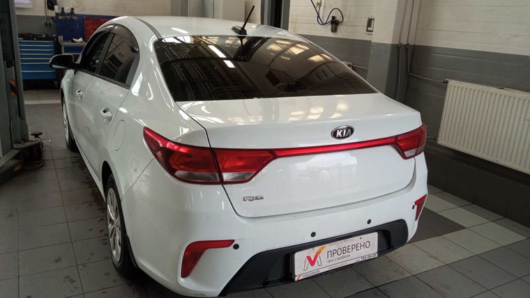 KIA Rio 2017 года, 215 512 км - вид 4