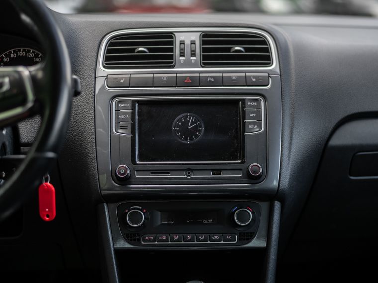 Volkswagen Polo 2019 года, 107 221 км - вид 8