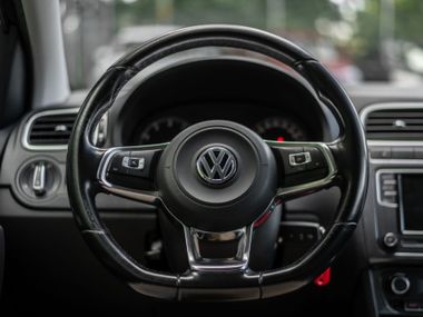 Volkswagen Polo 2019 года, 107 221 км - вид 7