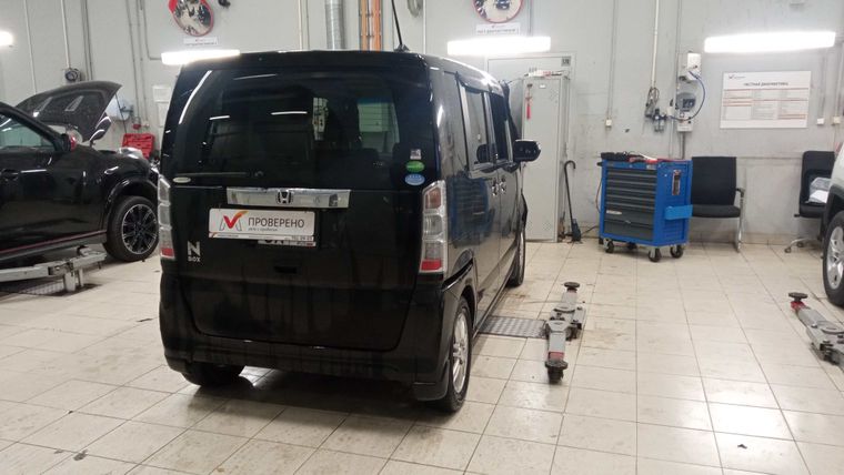 Honda N-BOX 2015 года, 111 584 км - вид 4