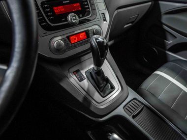 Ford Kuga 2012 года, 128 596 км - вид 11