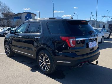 Ford Explorer 2019 года, 134 491 км - вид 6
