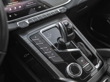 Серый Geely Atlas Pro 2022 года | VIN 907787