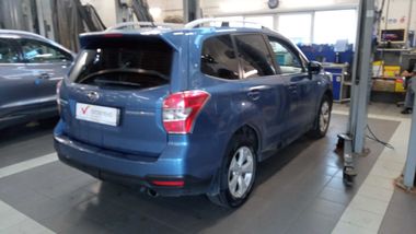 Subaru Forester 2014 года, 197 000 км - вид 3