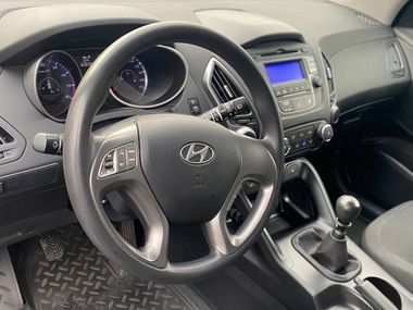 Hyundai ix35 2014 года, 83 037 км - вид 10