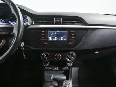 KIA Rio 2017 года, 116 203 км - вид 10