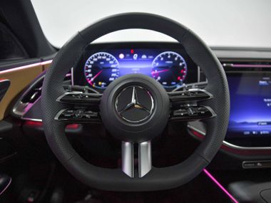 Mercedes-Benz E-класс 2023 года, 3 719 км - вид 12