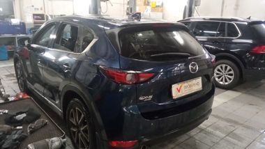 Mazda CX-5 2018 года, 118 143 км - вид 4