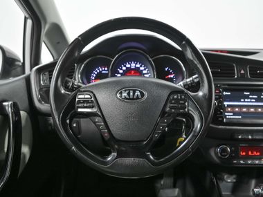 KIA Ceed 2013 года, 120 000 км - вид 8