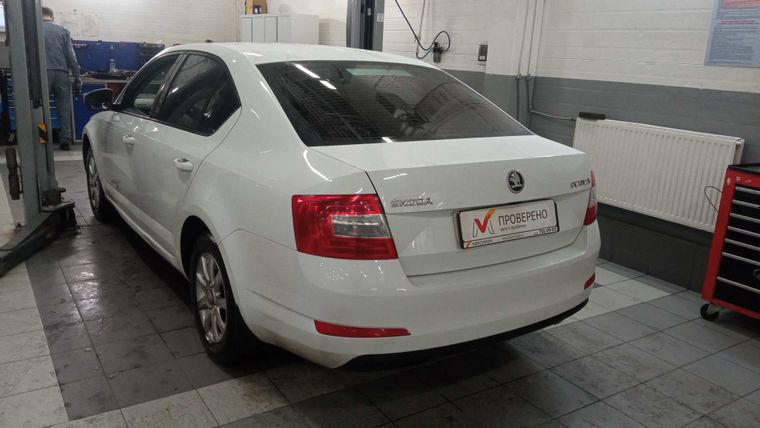 Skoda Octavia 2015 года, 221 220 км - вид 4