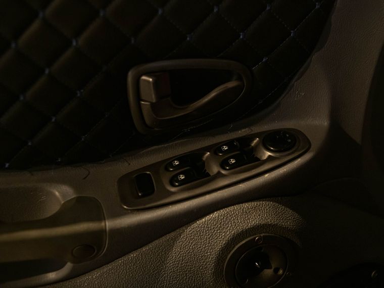 Hyundai Accent 2004 года, 423 598 км - вид 9