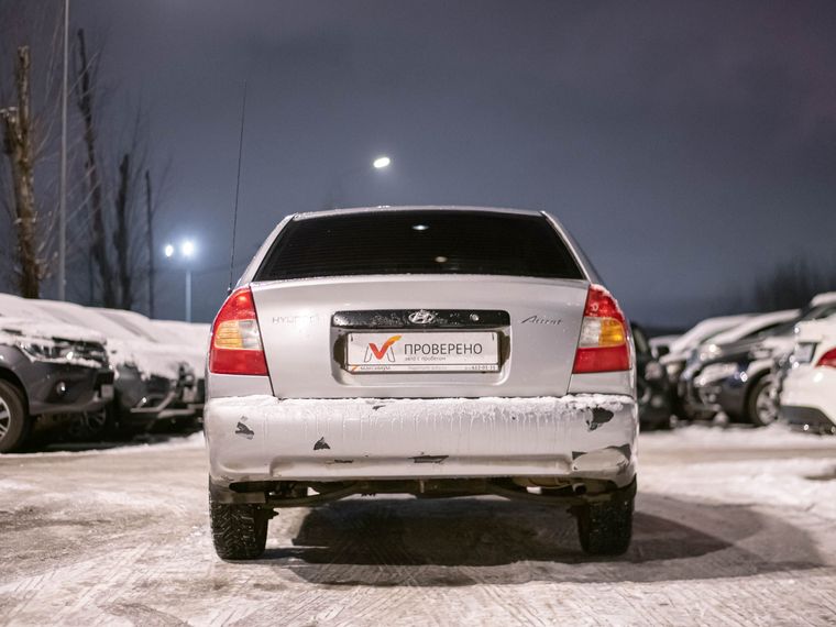 Hyundai Accent 2004 года, 423 598 км - вид 4