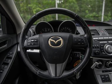 Mazda 3 2009 года, 338 103 км - вид 6
