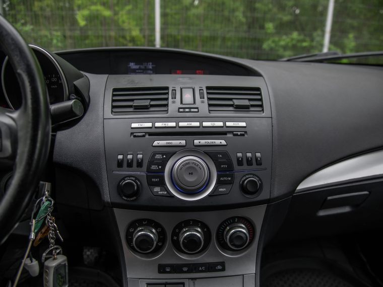 Mazda 3 2009 года, 338 103 км - вид 7