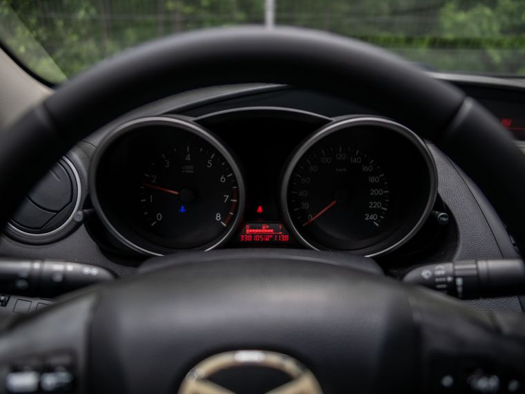 Mazda 3 2009 года, 338 103 км - вид 5