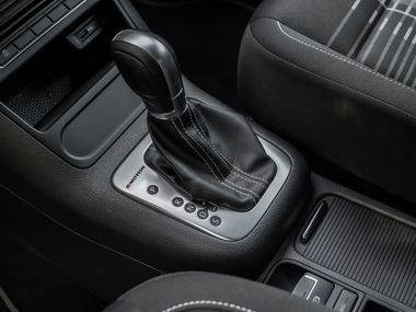 Volkswagen Tiguan 2016 года, 209 038 км - вид 10