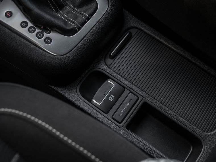Volkswagen Tiguan 2016 года, 209 038 км - вид 11