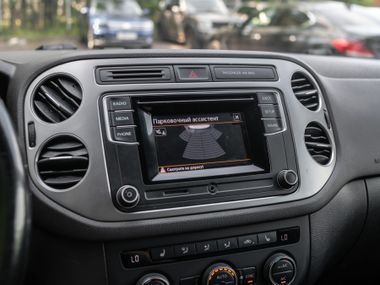 Volkswagen Tiguan 2016 года, 209 038 км - вид 9