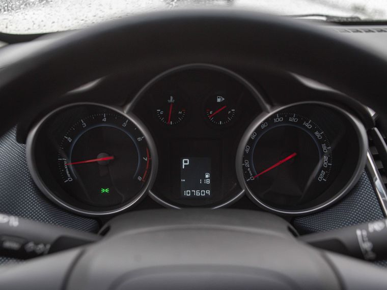 Chevrolet Cruze 2013 года, 107 598 км - вид 5