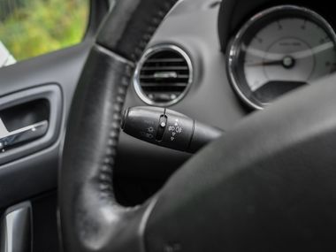 Peugeot 308 2010 года, 182 412 км - вид 6