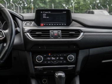 Mazda 6 2017 года, 193 000 км - вид 9