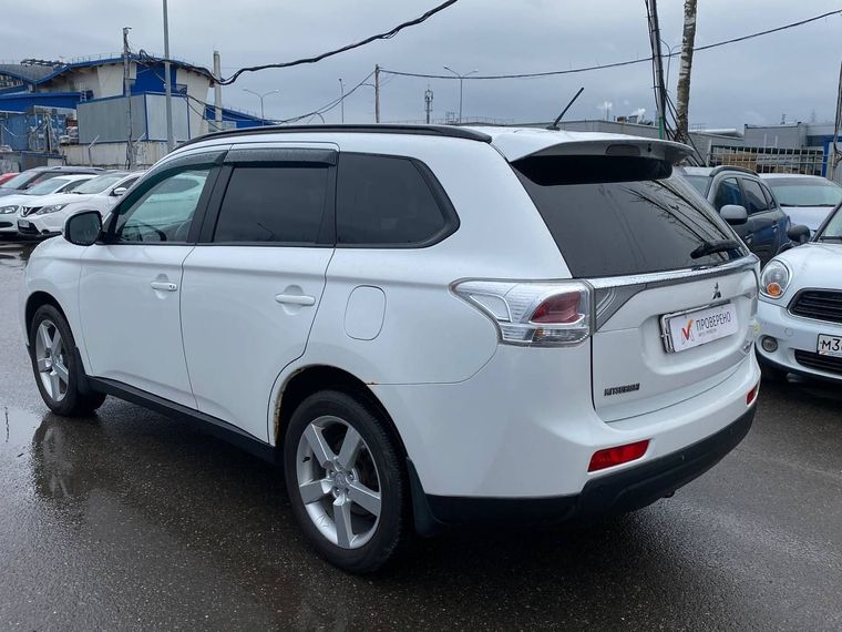 Mitsubishi Outlander 2012 года, 214 487 км - вид 6