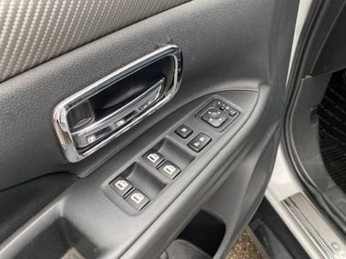 Mitsubishi Outlander 2012 года, 214 487 км - вид 14