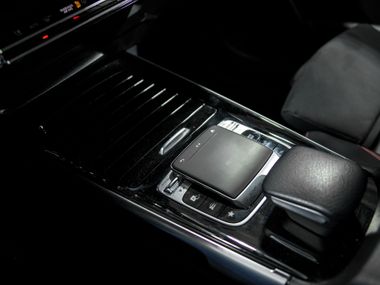 Mercedes-Benz GLB-класс 2020 года, 107 515 км - вид 13