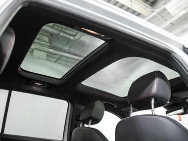 Mercedes-Benz GLB-класс 2020 года, 107 515 км - вид 18