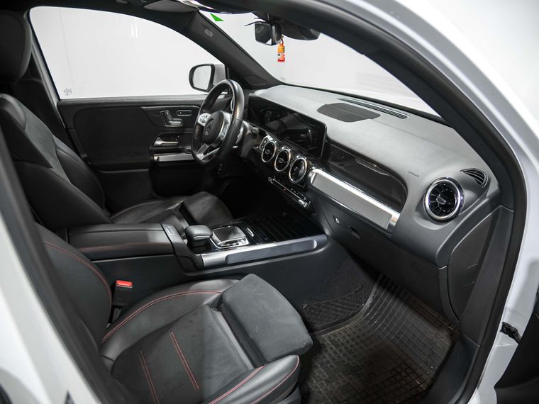 Mercedes-Benz GLB-класс 2020 года, 107 515 км - вид 19