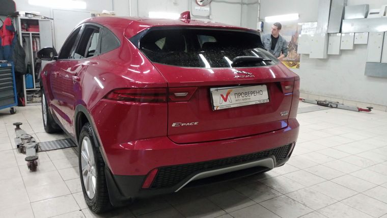 Jaguar E-Pace 2018 года, 151 522 км - вид 4