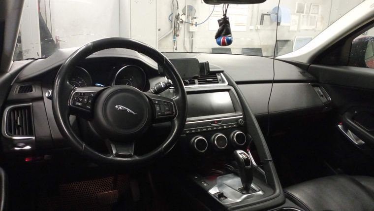 Jaguar E-Pace 2018 года, 151 522 км - вид 5