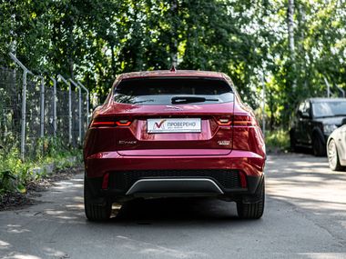 Jaguar E-Pace 2018 года, 151 522 км - вид 4