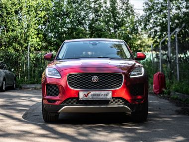 Jaguar E-Pace 2018 года, 151 522 км - вид 3