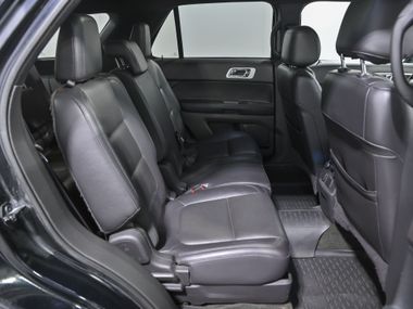 Ford Explorer 2015 года, 187 346 км - вид 20