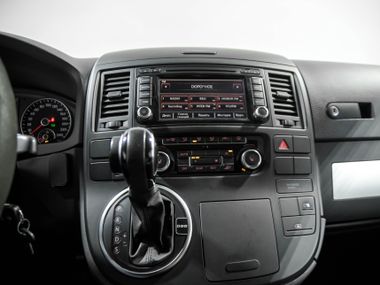 Volkswagen Multivan 2010 года, 150 718 км - вид 10
