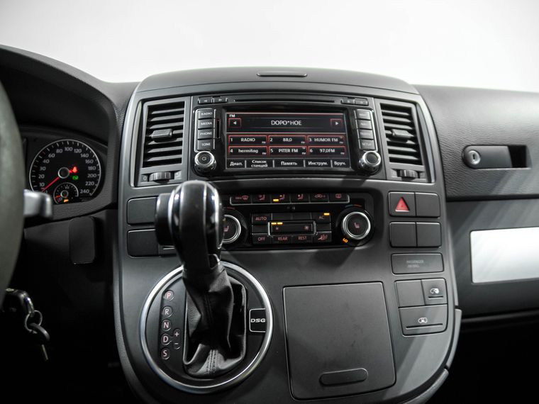 Volkswagen Multivan 2010 года, 150 718 км - вид 10